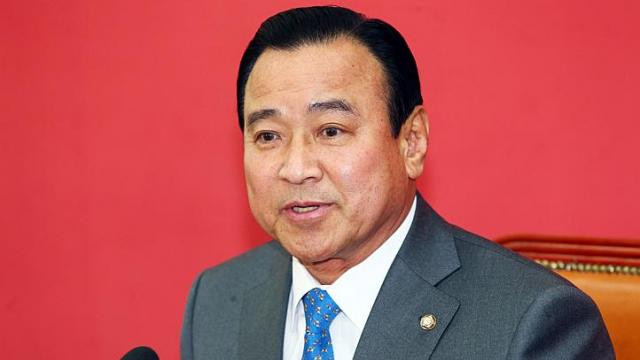 Thủ tướng Hàn Quốc dự định từ chức trước nghi án nhận hối lộ ảnh 1