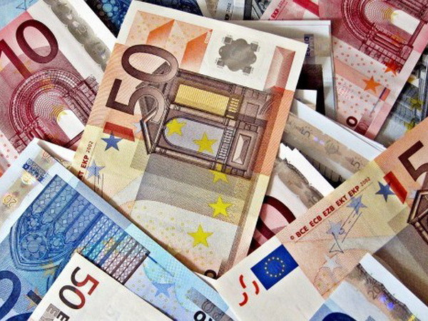 IMF: Kinh tế Eurozone sáng sủa hơn, triển vọng trung hạn vẫn kém ảnh 1