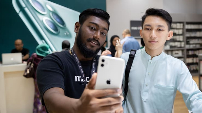 J.P. Morgan: Apple có thay đổi chiến lược phát hành iPhone mới ảnh 1