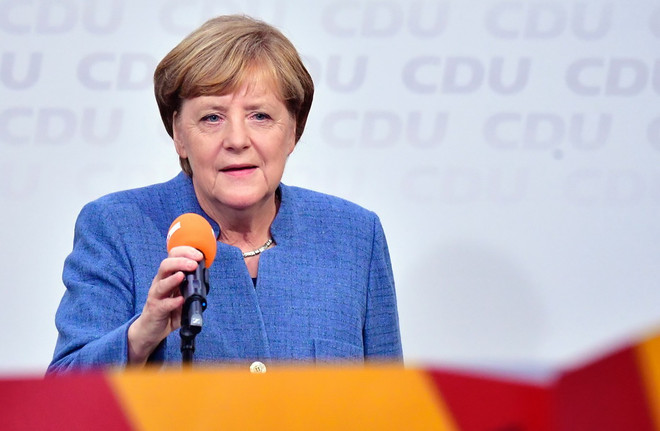 Thủ tướng Nguyễn Xuân Phúc gửi thư chúc mừng Thủ tướng Đức Merkel ảnh 1