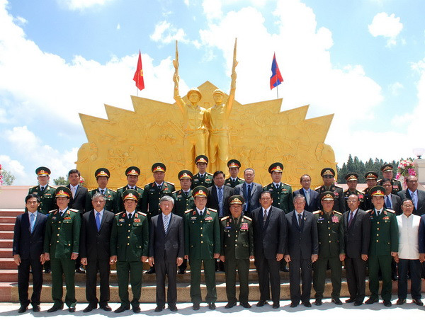 Khánh thành Đài tưởng niệm các liệt sỹ Việt-Lào tại Champasac ảnh 3