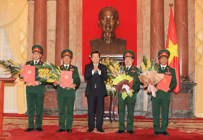 Chủ tịch nước trao quyết định phong hàm bốn Thượng tướng ảnh 1