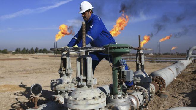 Mức cắt giảm sản lượng dầu của OPEC trong tháng Ba vượt cam kết ảnh 1