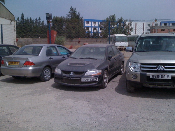 Kim ngạch nhập khẩu ôtô của Algeria giảm 20% trong năm 2014 ảnh 1