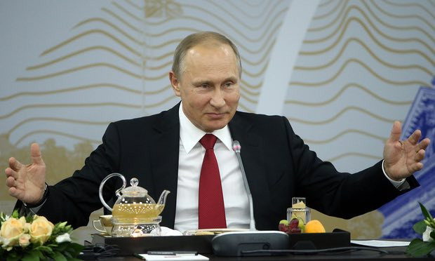 Tổng thống Nga Vladimir Putin. (Nguồn: Getty Images) Ông Putin chỉ trích thượng nghị sỹ John McCain, kêu gọi Mỹ đối thoại ảnh 1