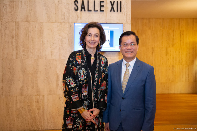 Thứ trưởng Hà Kim Ngọc, Chủ tịch UBQG UNESCO Việt Nam tiếp xúc, làm việc với Tổng giám đốc UNESCO Audrey Azoulay.JPG
