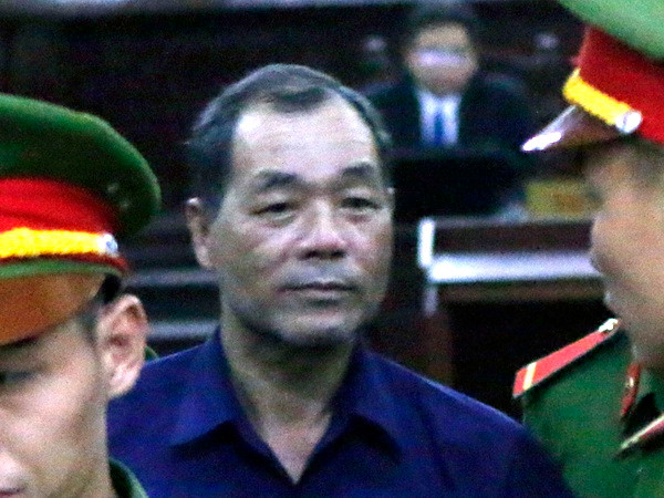 Xét xử Phạm Công Danh: Tranh luận về hành vi phạm tội của ông Trầm Bê ảnh 1