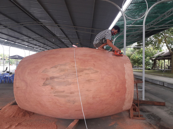 Công nhận Kỷ lục Việt Nam cho chiếc trống độc mộc gỗ sến lớn nhất ảnh 1