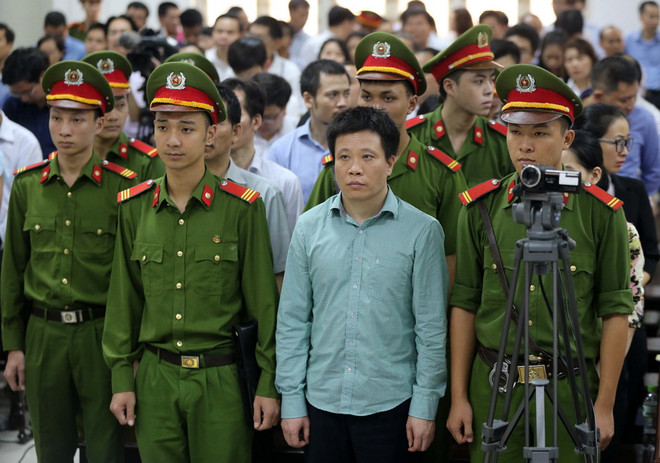 Nguyễn Xuân Sơn lĩnh án tử hình, phạt tù chung thân Hà Văn Thắm ảnh 2