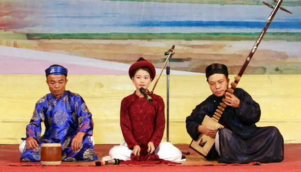 Những "nốt lặng" trên chiếu ca trù: Khi cơm áo không đùa với ca nương ảnh 1