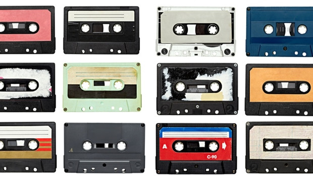 Người yêu nhạc tìm về với những chiếc băng cassette ảnh 1