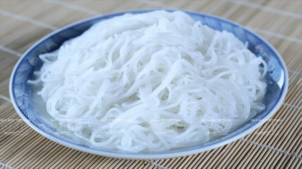 Khám phá bí quyết làm nên tô bún cá trứ danh của Hải Phòng ảnh 2