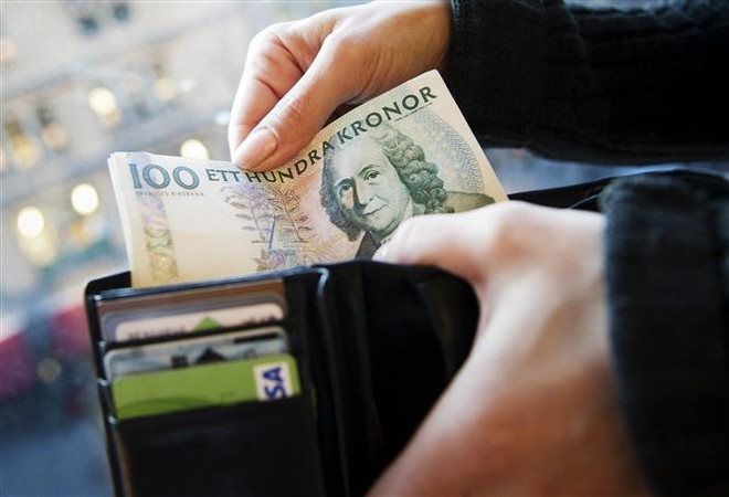 Xu hướng tăng lãi suất có thể gây khó cho các ngân hàng châu Âu ảnh 1