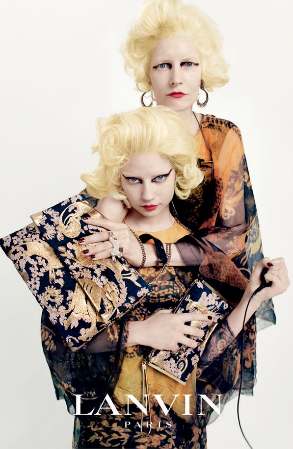 Xu hướng chọn người mẫu “đầu bạc” cho mùa mốt Xuân Hè 2015 ảnh 11