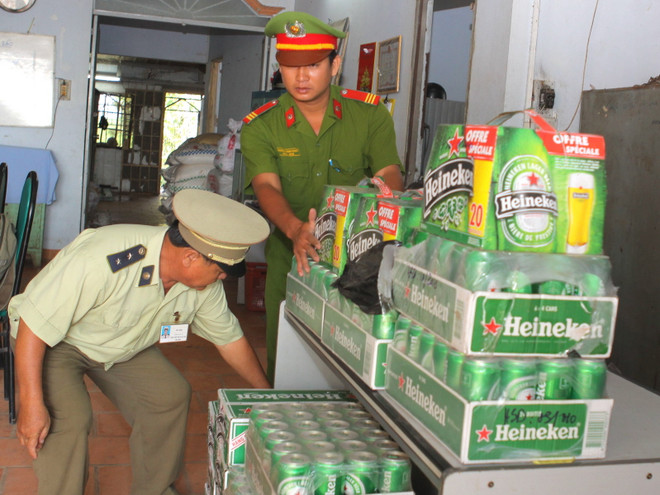 Buôn lậu đường cát Thái tăng mạnh trên tuyến biên giới Tây Ninh ảnh 1
