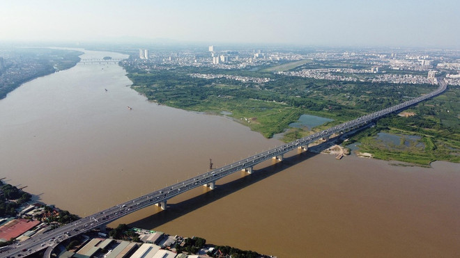Sông Hồng (Hà Nội). (Ảnh: Huy Hùng/TTXVN) song-hong-5958.jpg