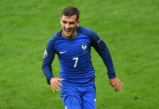 Đội tuyển Pháp lập kỷ lục, Griezmann ghi bàn thứ 100 ảnh 1