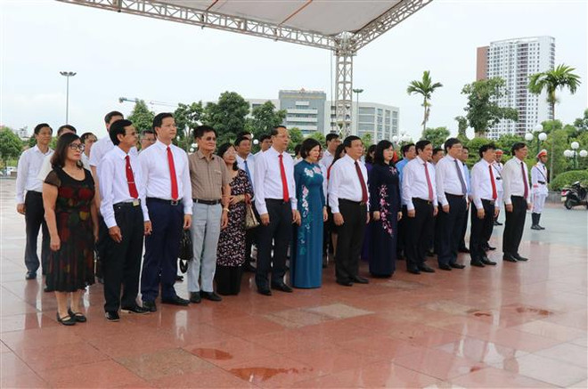 Dâng hương tưởng niệm 110 năm ngày sinh Tổng Bí thư Nguyễn Văn Cừ ảnh 3