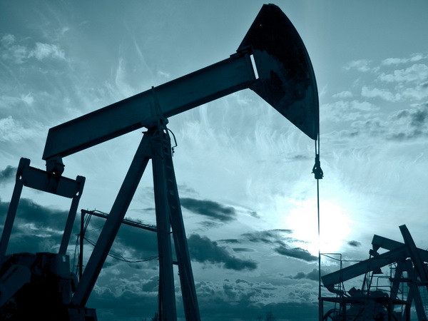 Iran tăng sản lượng xuất khẩu gây thêm sức ép lên thị trường dầu ảnh 1