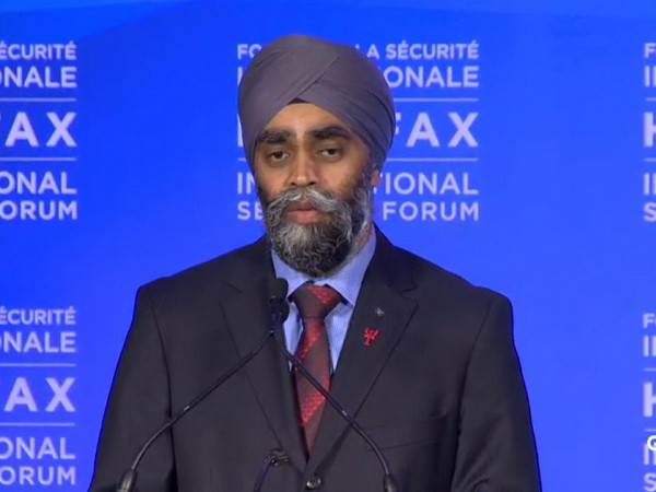 Canada không được mời tham gia cuộc họp cấp Bộ trưởng về chống IS ảnh 1