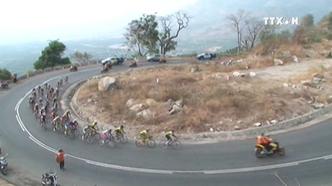 Nguyễn Trường Tài "bảo vệ" áo vàng sau chặng 16 Cúp truyền hình TP.HCM ảnh 1