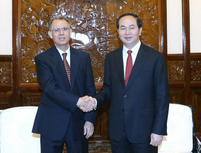 Chủ tịch nước Trần Đại Quang tiếp Đại sứ Maroc chào từ biệt ảnh 1