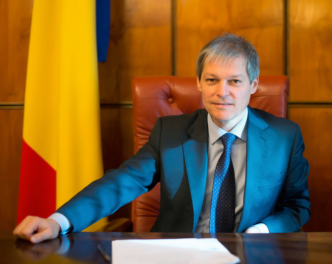 Thủ tướng Romania Ciolos bắt đầu thăm chính thức Việt Nam ảnh 1
