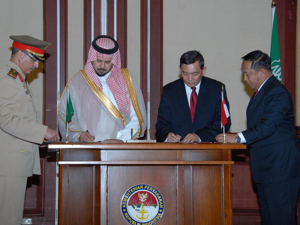 Indonesia-Saudi Arabia ký thỏa thuận về quốc phòng ảnh 1