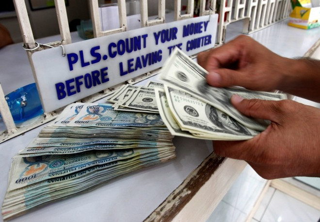 Ảnh minh họa. (Nguồn: ibtimes.co.uk) Kiều hối Philippines vượt mốc 2 tỷ USD trong tháng Tám ảnh 1