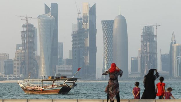 Thủ đô Doha của Qatar. (Nguồn: Getty Images) Giữa muôn trùng vây, Qatar tìm thấy cửa ngõ thông thương ra bên ngoài ảnh 1