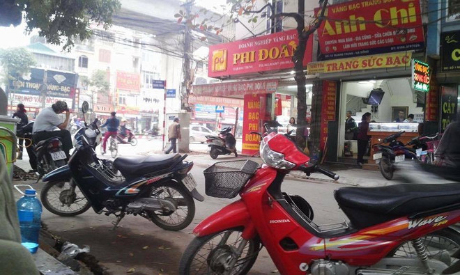 Khẩn trương điều tra, xác minh vụ cướp xe chở vàng ở Hà Đông ảnh 1