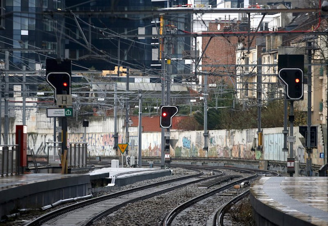 Đường sắt Bỉ thiệt hại tới 40 triệu euro mỗi ngày vì đình công ảnh 1