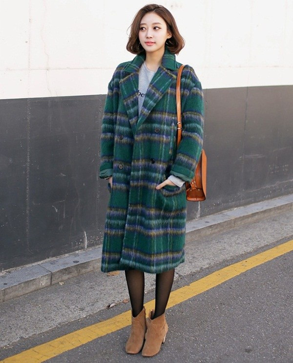 Ba "tuyệt chiêu" phối đồ kẻ carô quyến rũ cho mùa Đông ảnh 1