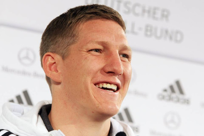 Những khoảnh khắc vàng của người hùng Bastian Schweinsteiger ảnh 17