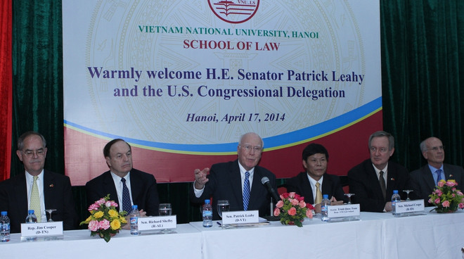 [Photo] Đoàn nghị sỹ Hoa Kỳ thăm chính thức Việt Nam ảnh 5