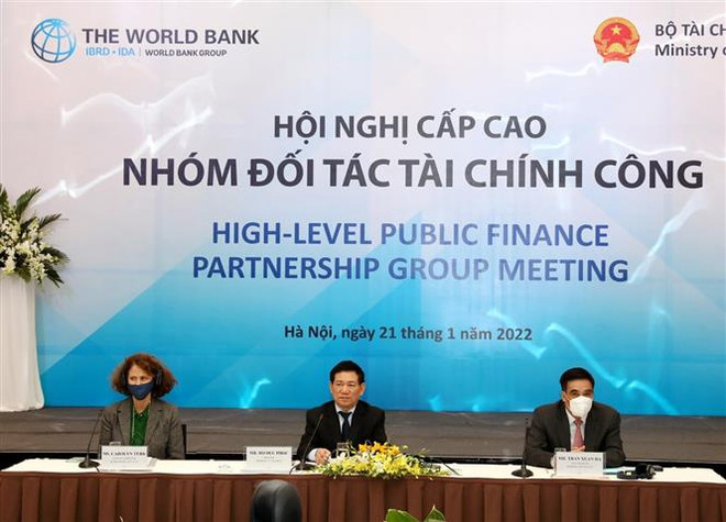 Hoàn thiện chính sách quản lý và sử dụng nguồn lực tài chính công ảnh 1