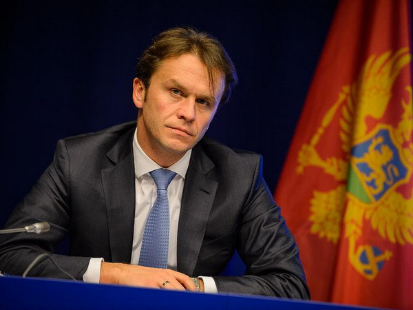 Bộ trưởng Nội vụ Montenegro từ chức vì "chính phủ không hợp hiến" ảnh 1