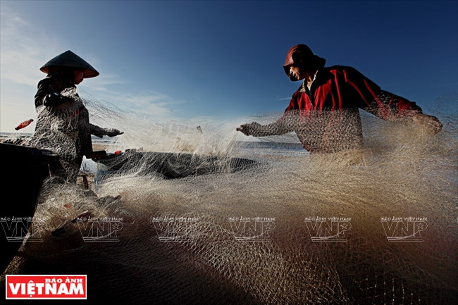 Mục sở thị bãi biển hoang sơ bậc nhất Việt Nam hiện nay ảnh 2