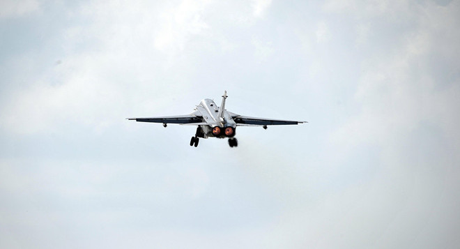 Thổ Nhĩ Kỳ và Nga không kích các cứ điểm IS ở miền Bắc Syria ảnh 1