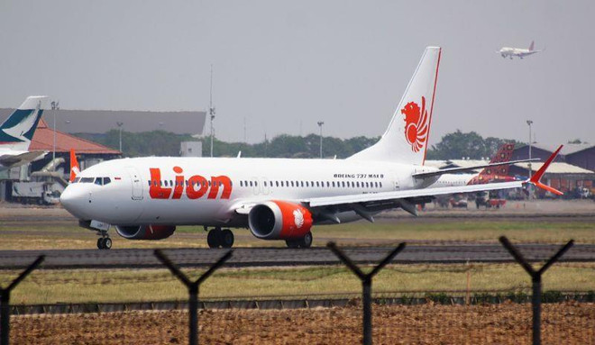 Thêm nhiều gia đình nạn nhân ở Indonesia kiện hãng Boeing ảnh 1