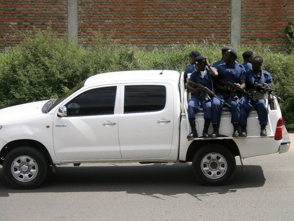 Các phe phái đối địch ở Burundi đàm phán chấm dứt bạo lực ảnh 1