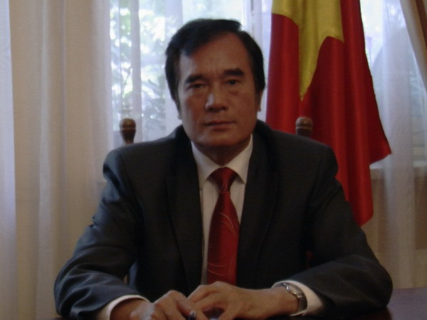 Hỗ trợ nhanh chóng đưa người Việt tại Ukraine khỏi vùng chiến sự ảnh 1