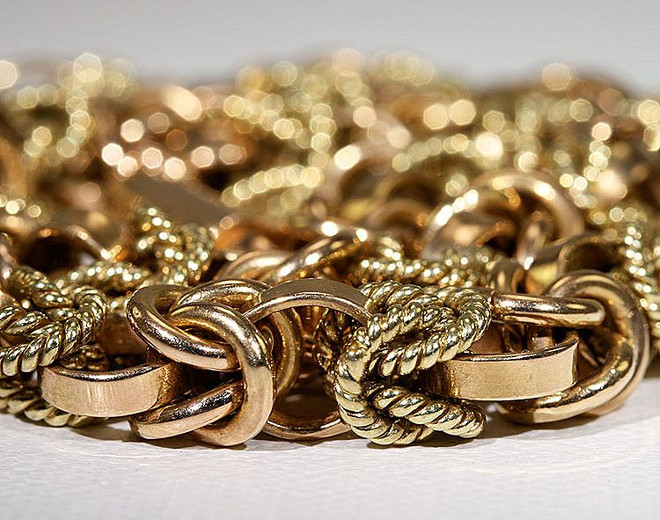 Khởi tố nhóm đối tượng buôn lậu vàng từ Thái Lan vào Việt Nam ảnh 1