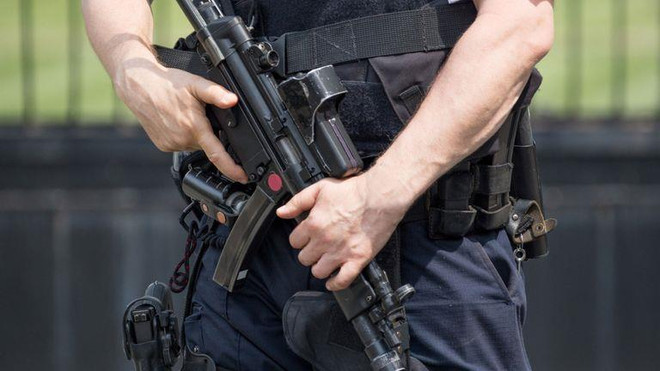 Facebook hợp tác cảnh sát Anh ngăn video trực tiếp tấn công khủng bố ảnh 1