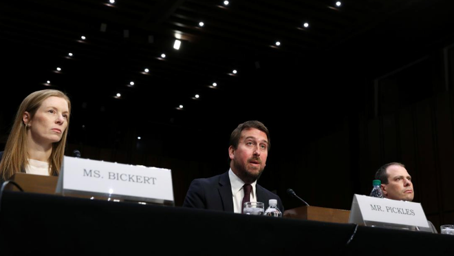 Các mạng xã hội khẳng định đang xóa nội dung bạo lực nhanh hơn ảnh 1