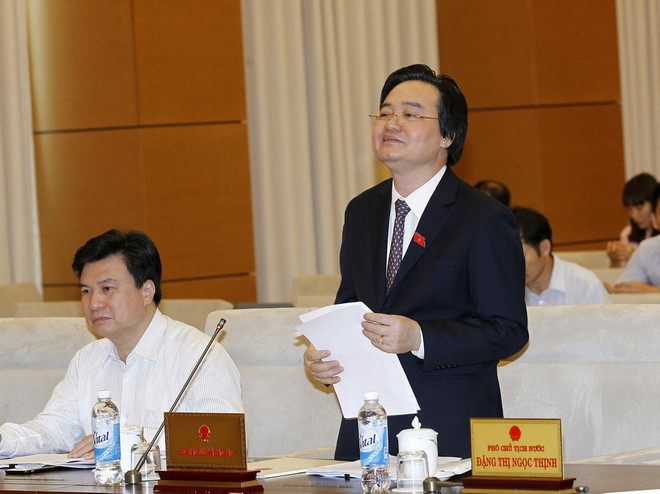 Chính phủ đề nghị áp dụng sách giáo khoa mới từ năm học 2019-2020 ảnh 1