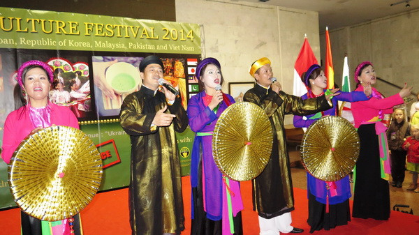 Festival Văn hóa-Ẩm thực châu Á lần thứ nhất tại Ukraine ảnh 4