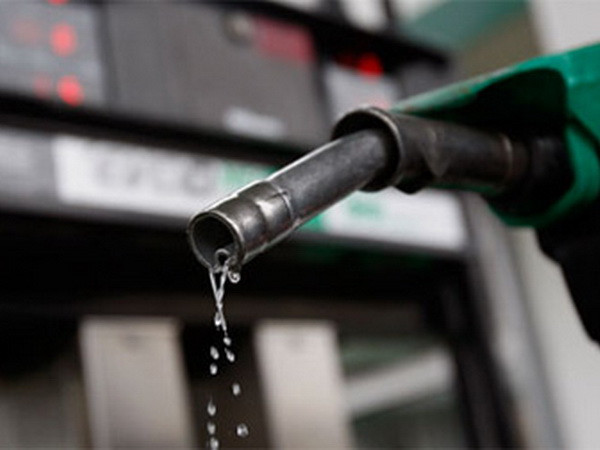 Cuộc khủng hoảng Ukraine đẩy giá năng lượng tăng cao ảnh 1