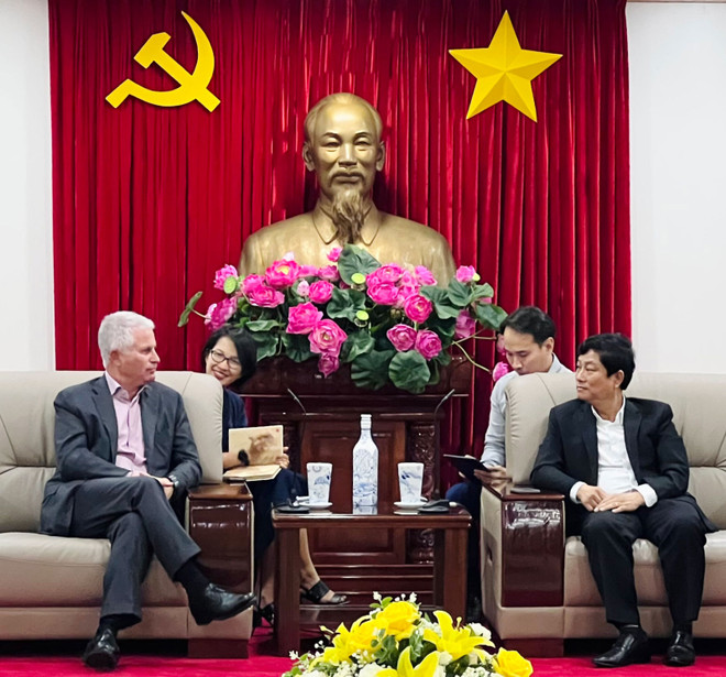 Tập đoàn Warburg Pincus đầu tư kho thương mại điện tử tại Bình Dương ảnh 1