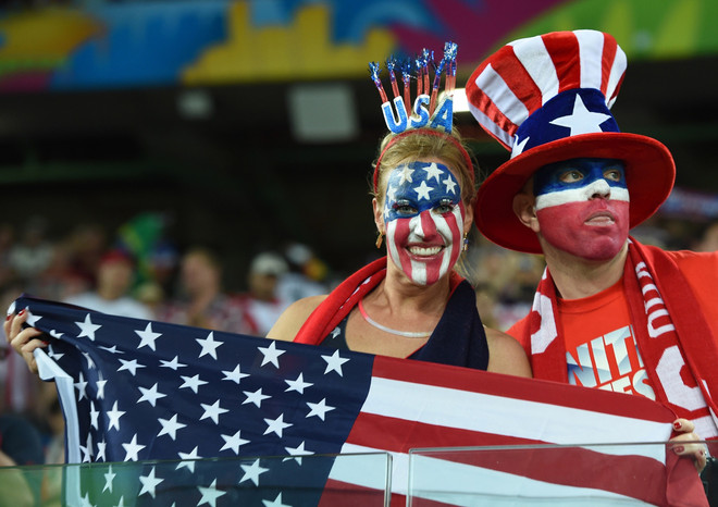 Người dân Mỹ hài lòng hơn với sức mạnh quân sự, an ninh và kinh tế ảnh 1